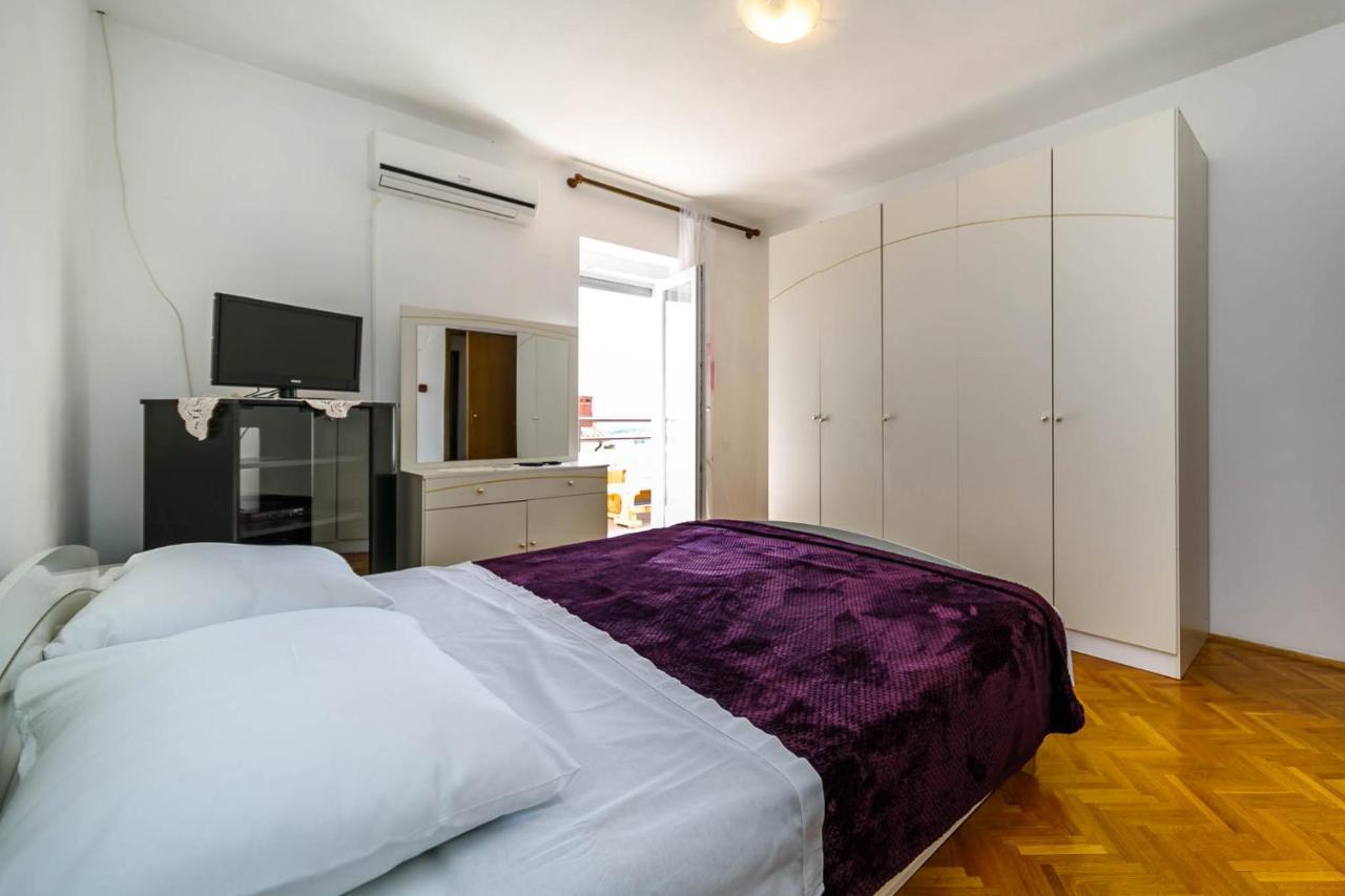 Apartments Mate Balote 54 Кърк Екстериор снимка