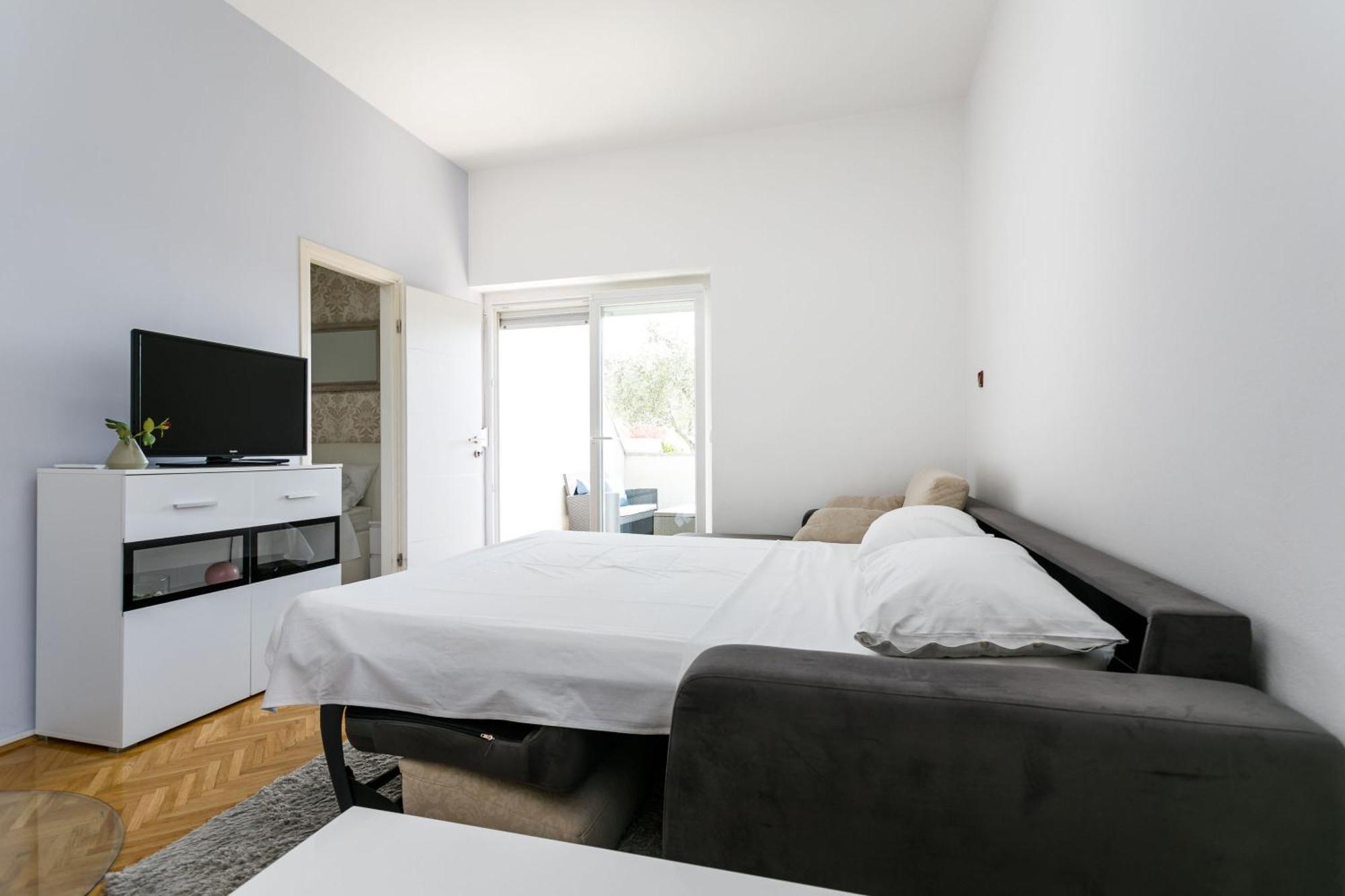 Apartments Mate Balote 54 Кърк Екстериор снимка